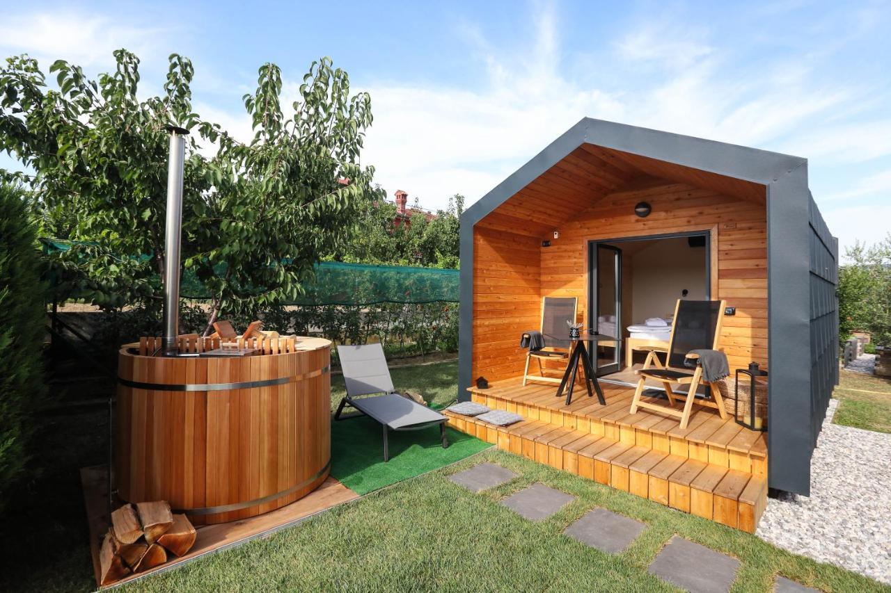 Healthy House Glamping Hotel Koper Exterior photo